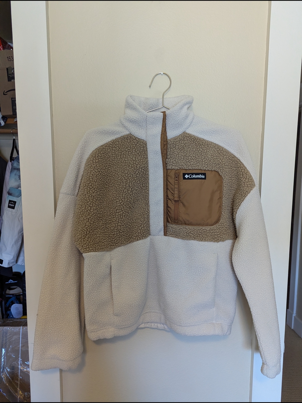 Columbia Two-Tone Sherpa Pullover - Cream & Tan